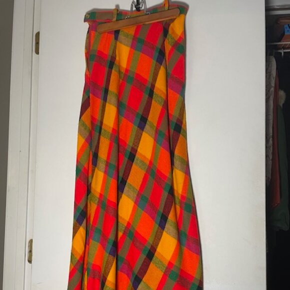 25" Waist Vintage Wool Skirt - Picture 1 of 4